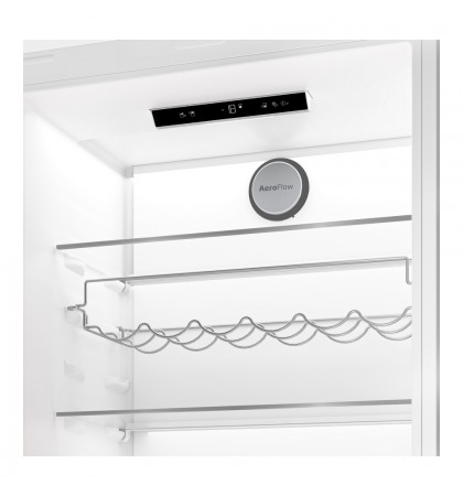 Встраиваемый холодильник Beko BCNE400I35ZS White